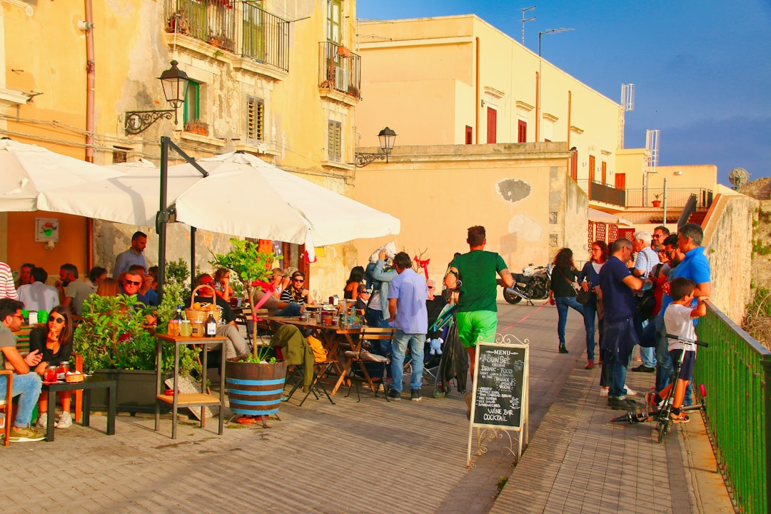Buffet Salses-le-Château vignoble Roussillon — traiteur événementiel Belloria réception